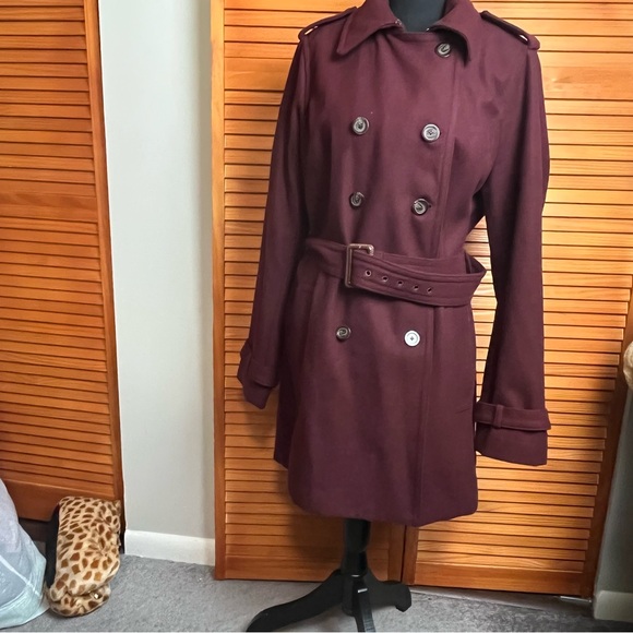 Banana Republic Double-Breasted Burgundy Pea Coat - Picture 4 of 10
